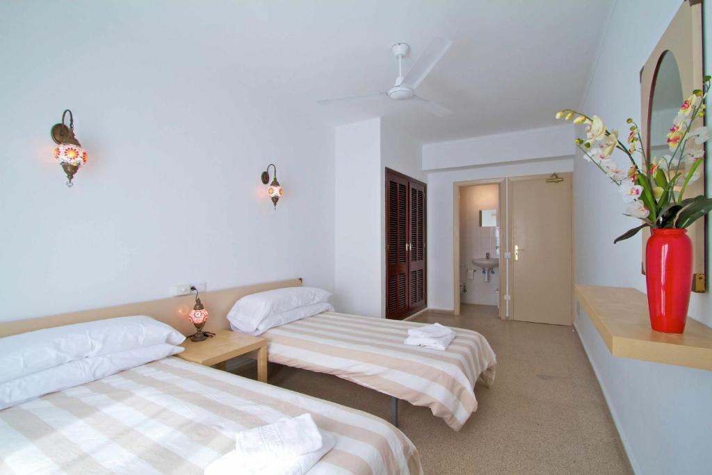 Hostal Paris Port de Pollença Pokój zdjęcie
