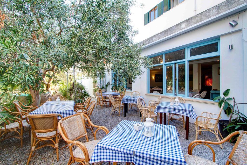Hostal Paris Port de Pollença Zewnętrze zdjęcie