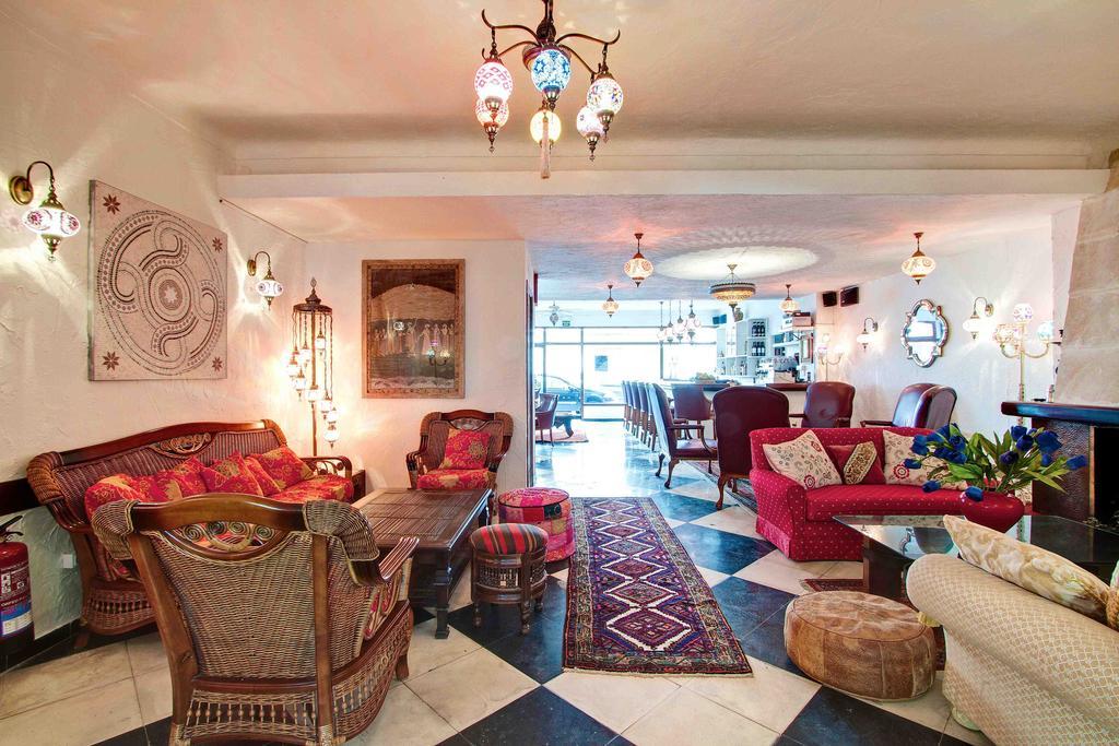 Hostal Paris Port de Pollença Zewnętrze zdjęcie